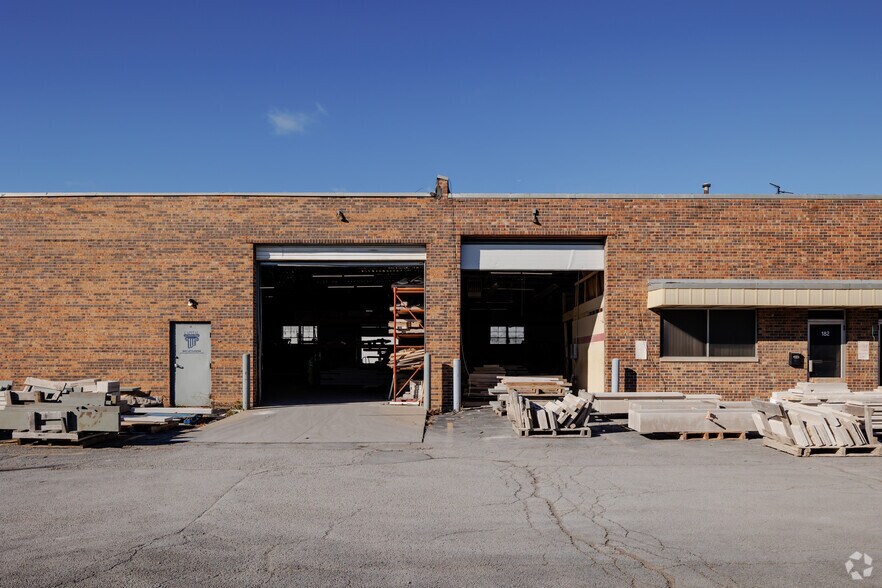 More Photos Of 180 Shepard Ave, Wheeling Warehouse For Sale