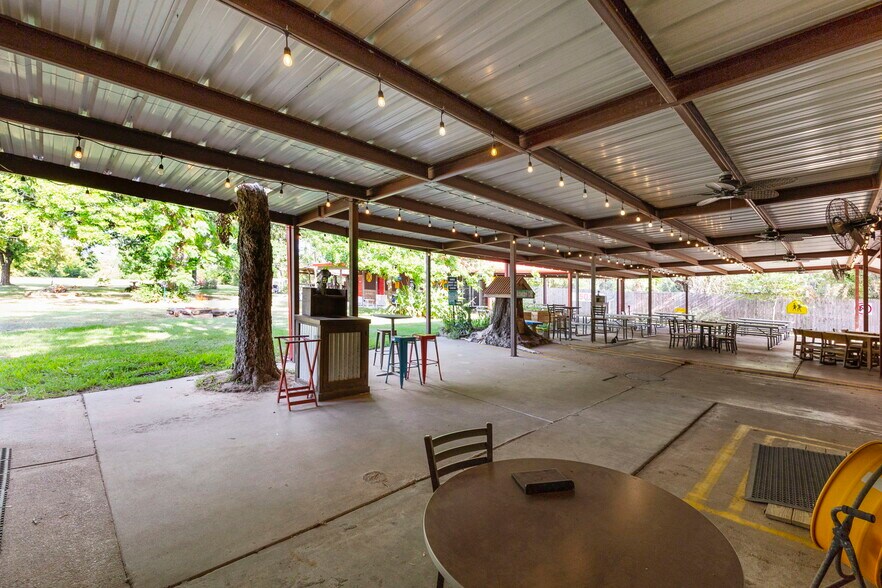 More Photos Of 18541 Mueschke Rd, Cypress Restaurant For Sale