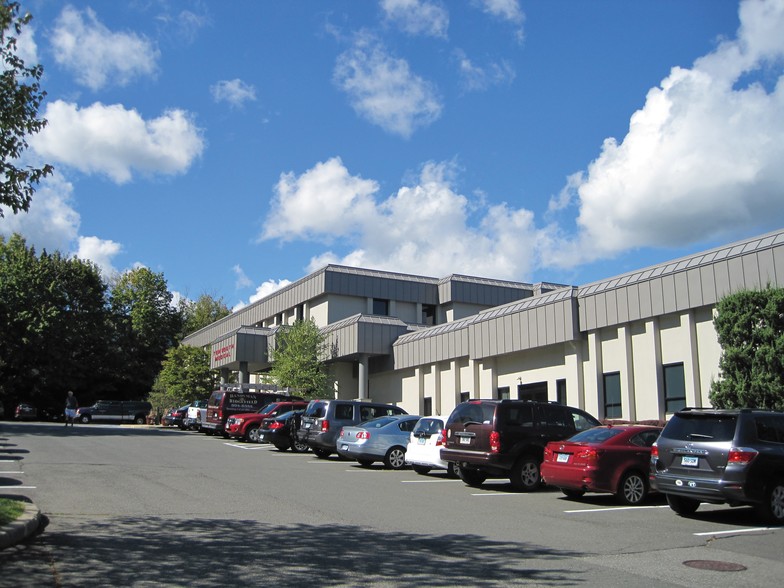 Primary Photo Of 10 South St, Ridgefield Medical For Lease