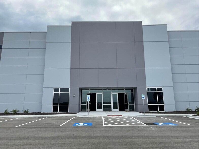 Primary Photo Of 9870 Britton St, Lenexa Industrial For Lease