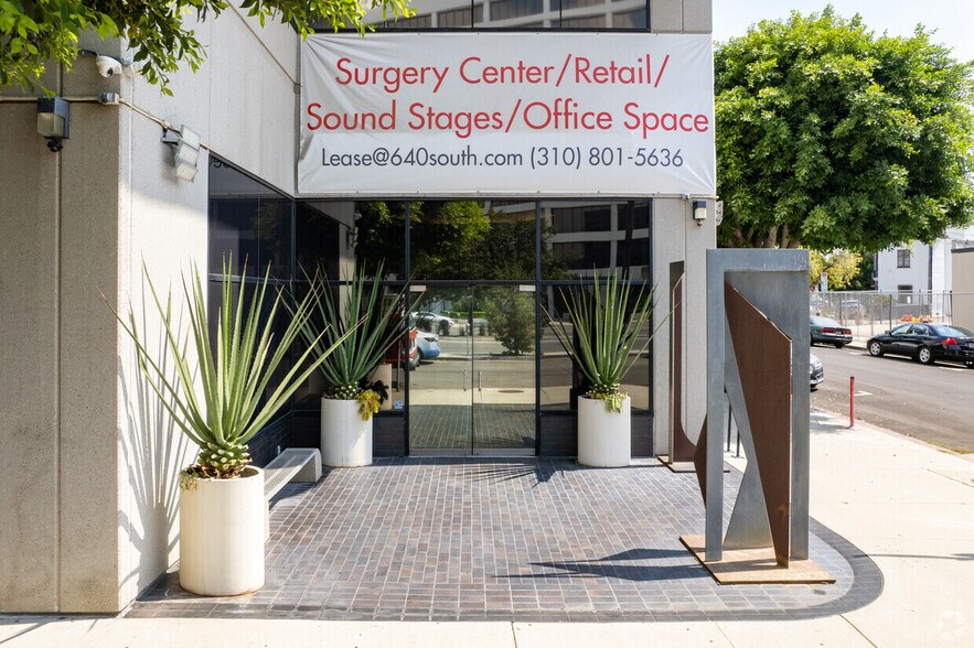 More Photos Of 640 S San Vicente Blvd, Los Angeles Medical For Lease