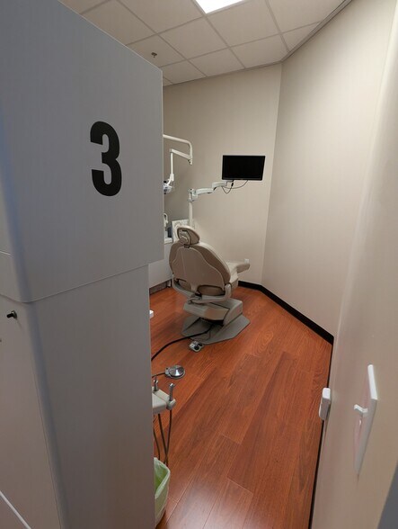 More Photos Of 3333 Rainier Ave S, Seattle Apartments For Lease