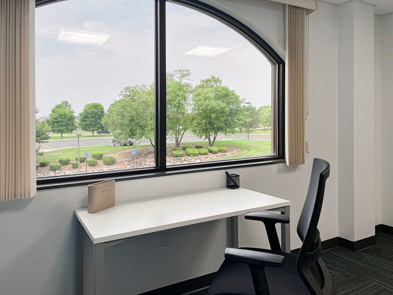 More Photos Of 4200 Fashion Square Blvd, Saginaw Coworking Space