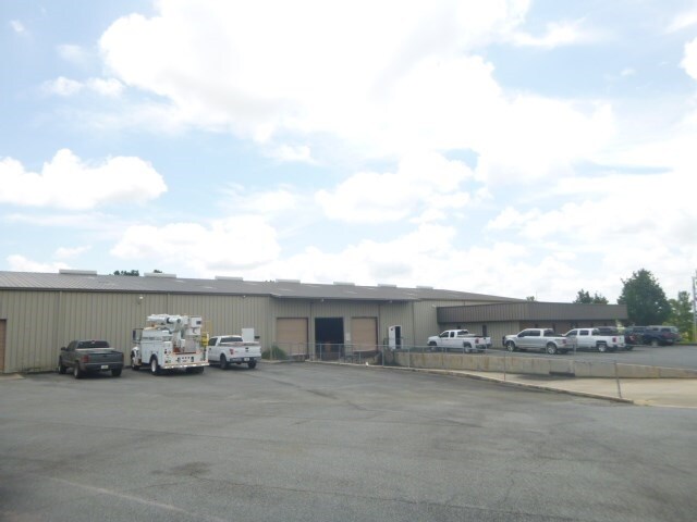 More Photos Of 4475 Union Rd, Tifton Warehouse For Sale