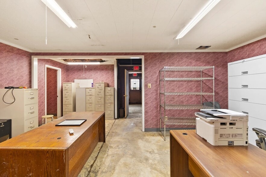 More Photos Of 8316 La Porte Rd, Houston Warehouse For Sale