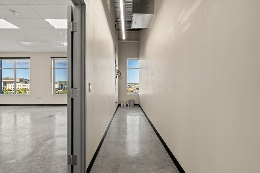 More Photos Of 3855 Ambrosia St, Castle Rock Office For Lease