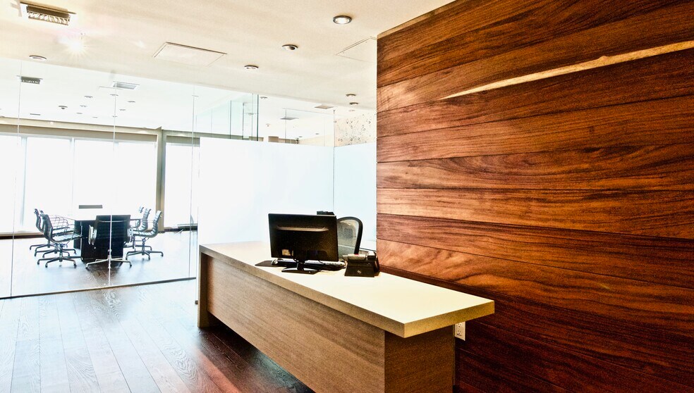 More Photos Of 1680 Michigan Ave, Miami Beach Office For Sale