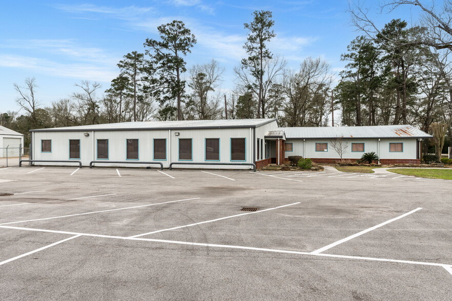 More Photos Of 2200 Sciaaca Rd, Spring Office For Sale