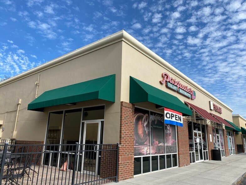 More Photos Of 6437-6491 S Chickasaw Trl, Orlando Unknown For Lease