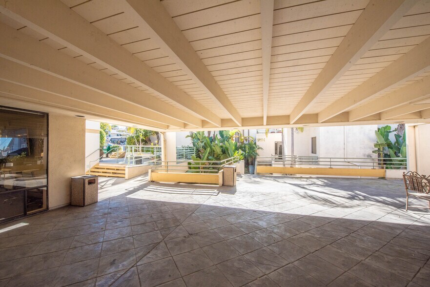 More Photos Of 1312 Camino Del Mar, Del Mar Office For Lease