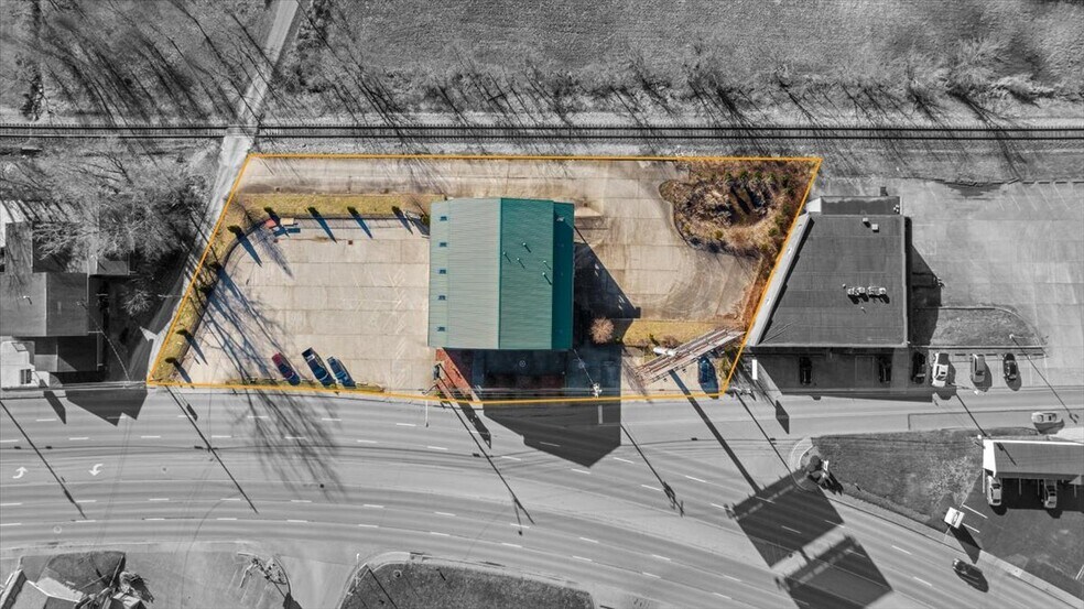 More Photos Of 1903 Grand Central Ave, Vienna General Retail For Sale