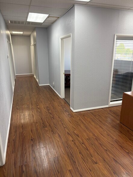 More Photos Of 222 E Eufaula St, Norman Office For Lease