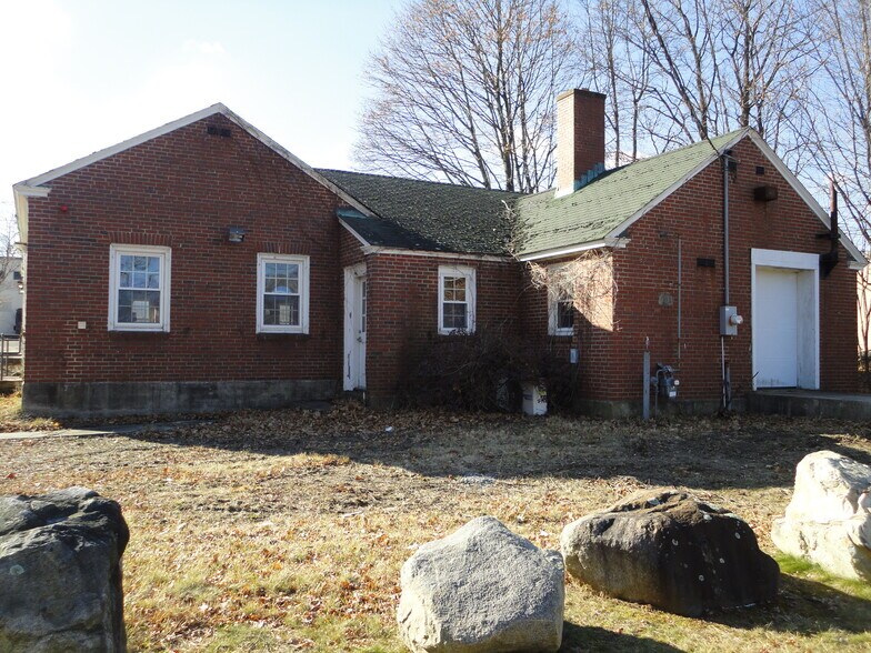 More Photos Of 10 Church St, Wilmington Office Residential For Sale