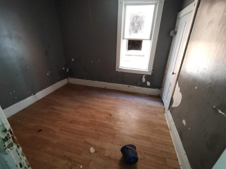 More Photos Of 1310 Bleecker St, Utica Apartments For Sale