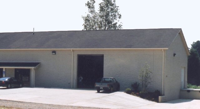 More Photos Of 2920-2926 Byington Solway Rd, Knoxville Warehouse For Lease