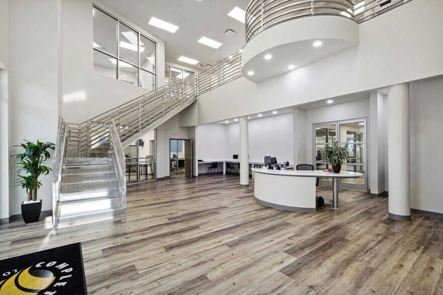 More Photos Of 8321 Lafitte Ct, Chalmette Medical For Sale