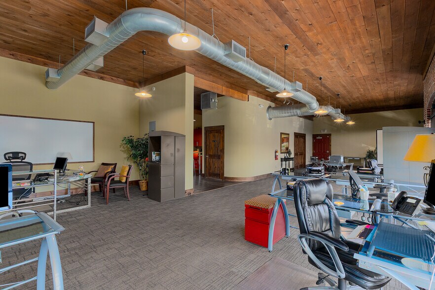 More Photos Of 918 Holcomb Bridge Rd, Roswell Loft Creative Space For Sale