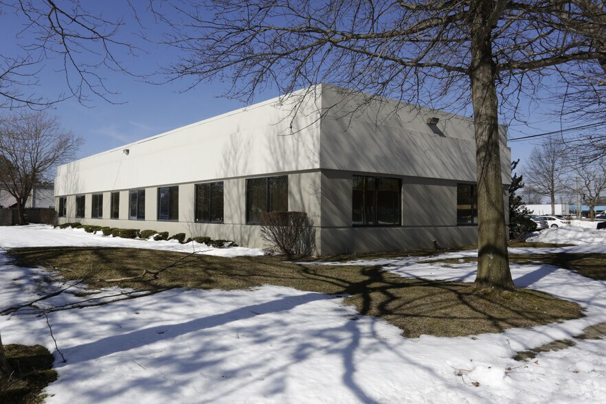 More Photos Of 3330 Veterans Memorial Hwy, Bohemia Medical For Sale