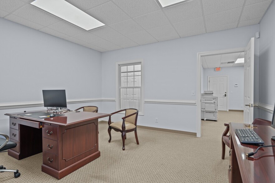 More Photos Of 3447 Pelham Rd, Greenville Office For Sale