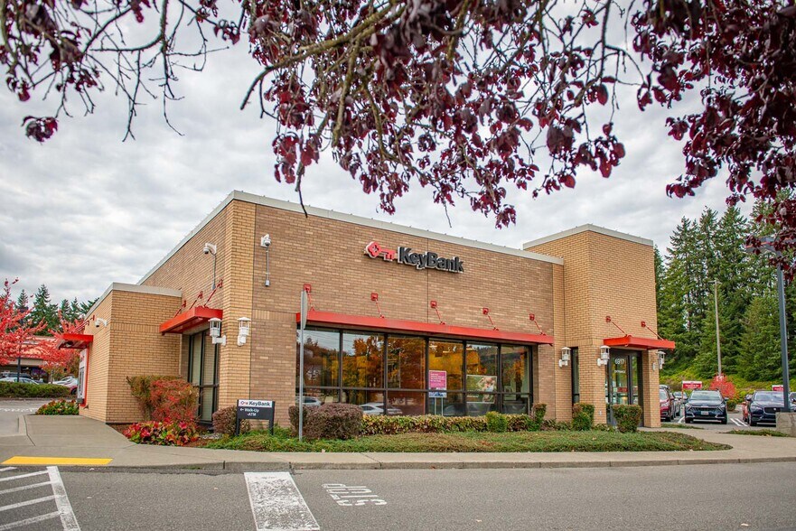 More Photos Of 6917-6979 Coal Creek Pky SE, Newcastle General Retail For Lease