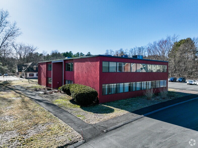 More Photos Of 315 Littleton Rd, Chelmsford Office For Lease