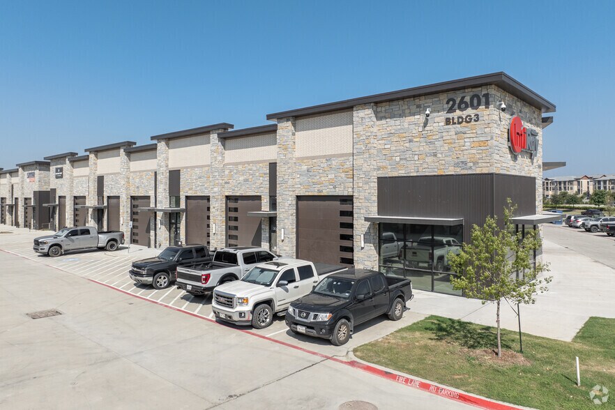 More Photos Of 2601 TX-121, Lewisville Light Distribution For Sale