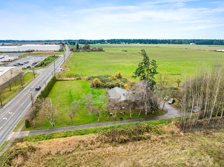 More Photos Of 2108 Main St, Lynden Land For Sale