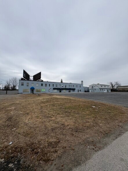 More Photos Of 35 Agnes St, East Providence Office Residential For Sale