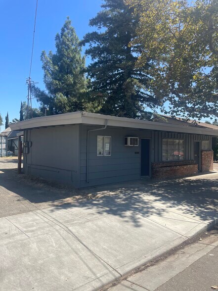 More Photos Of 639 5th St, Woodland Warehouse For Sale