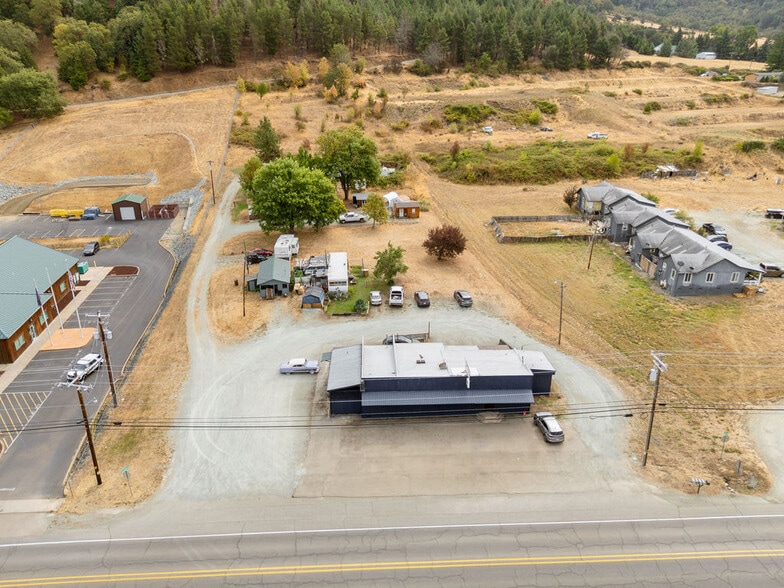 More Photos Of 172 S Old Pacific Hwy, Myrtle Creek Bar For Sale