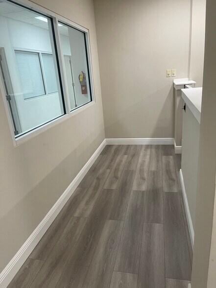 More Photos Of 3301-3389 NW 97th Ave, Miami Warehouse For Sale