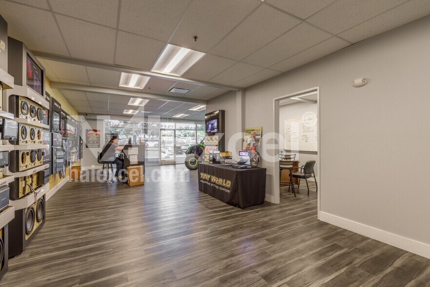 More Photos Of 476 E Riverside Dr, Saint George General Retail For Lease