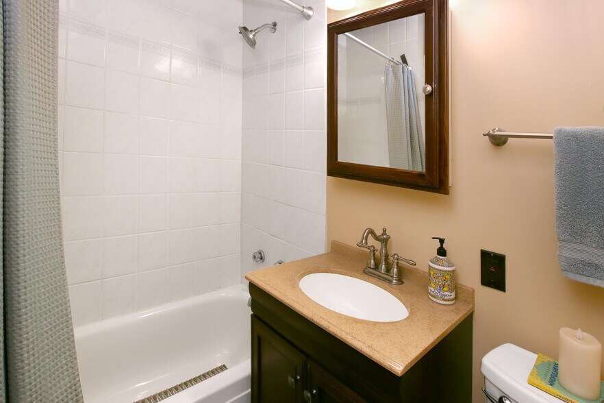 More Photos Of 16770 Redwood Lodge Rd, Los Gatos Lodge Meeting Hall For Sale