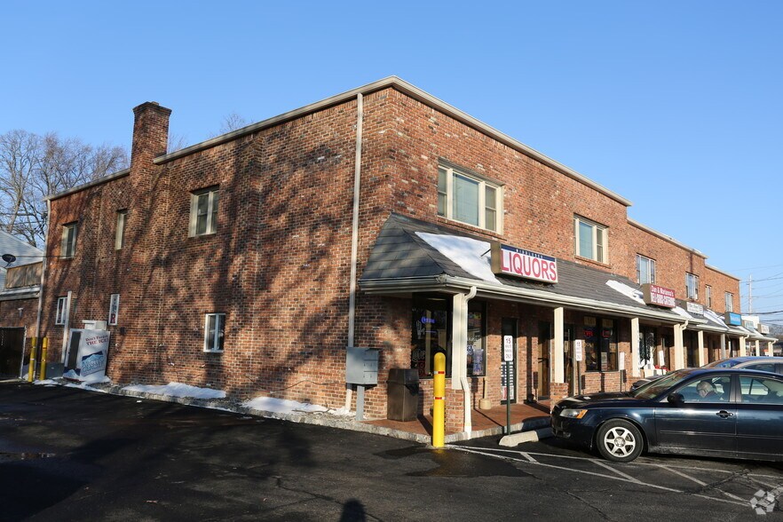 More Photos Of 1313-1323 Bound Brook Rd, Middlesex Freestanding For Lease