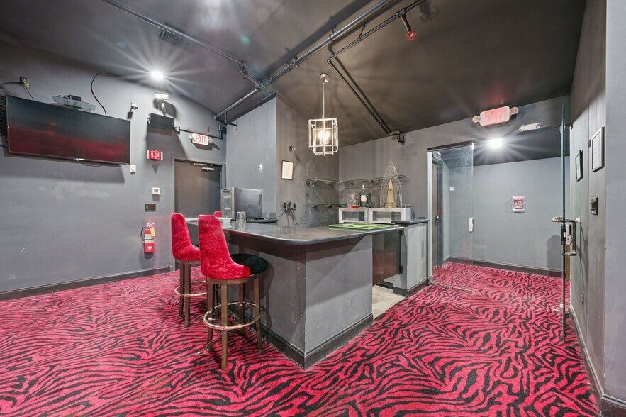 More Photos Of 238 Highway 34, Old Bridge Storefront Retail Residential For Sale