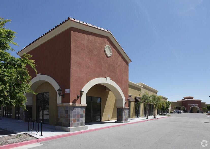 More Photos Of 621-671 N State St, San Jacinto Unknown For Lease