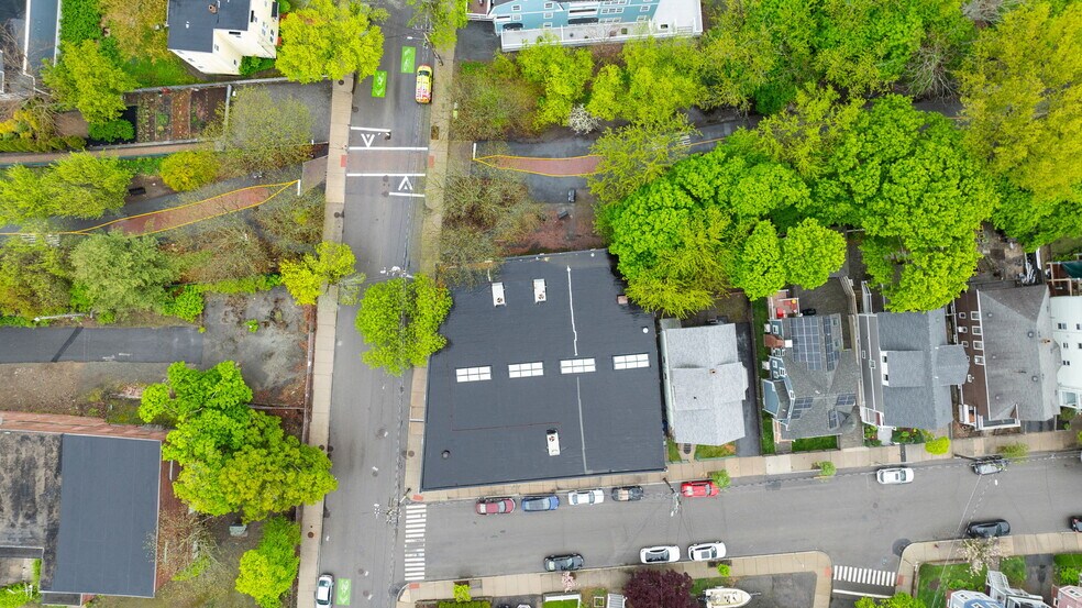 More Photos Of 115 Willow Ave, Somerville Manufacturing For Sale