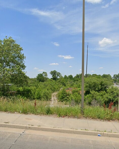 More Photos Of 4211 State St, East Saint Louis Land For Sale