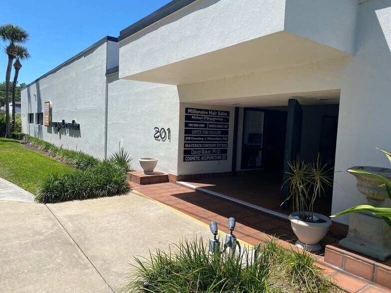 More Photos Of 201 W Canton Ave, Winter Park Medical For Lease
