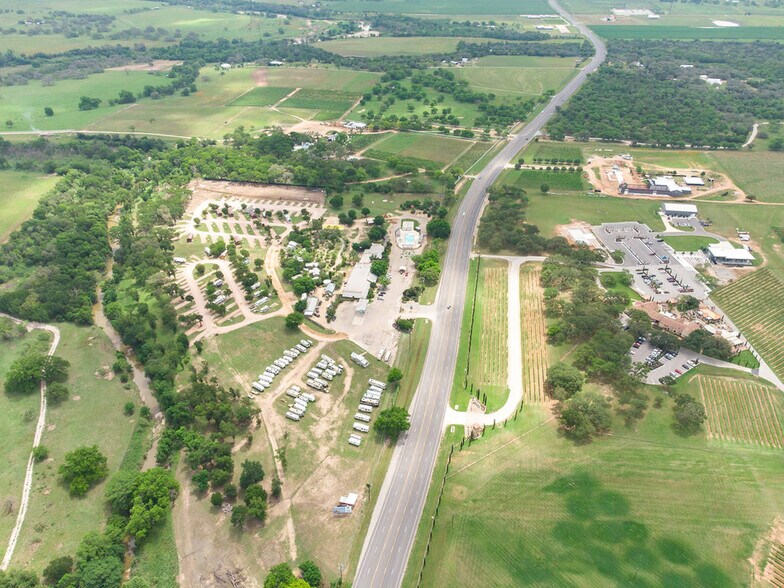Primary Photo Of 10618 E US Highway 290, Fredericksburg Trailer Camper Park For Sale