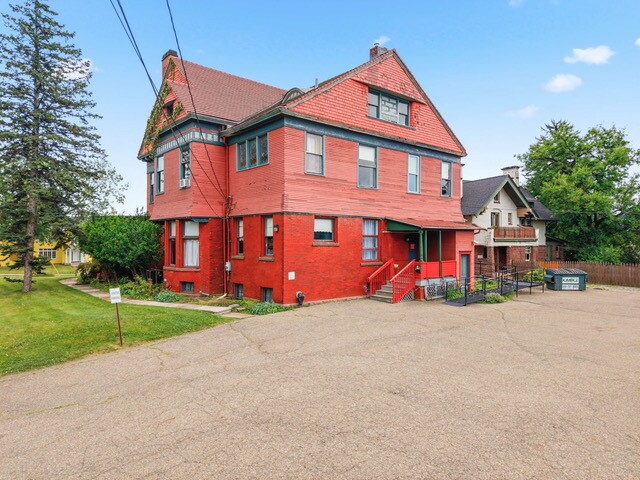 More Photos Of 1435 Market Ave N, Canton Office Residential For Sale