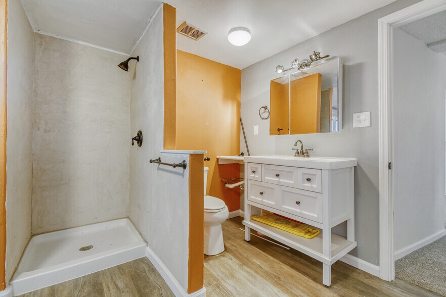 More Photos Of 8221 Bradburn Dr, Westminster Office For Sale