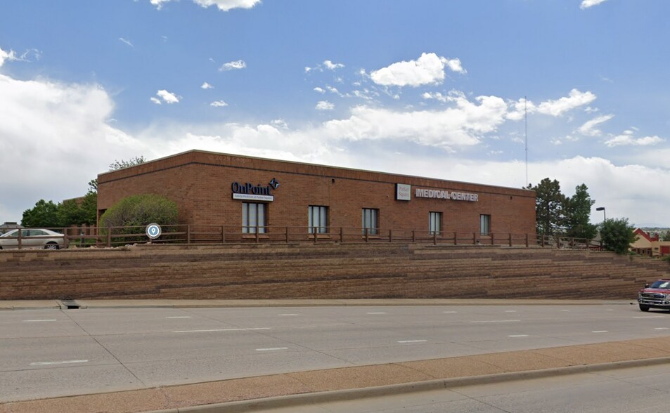 More Photos Of 19641 E Parker Square Dr, Parker Medical For Lease