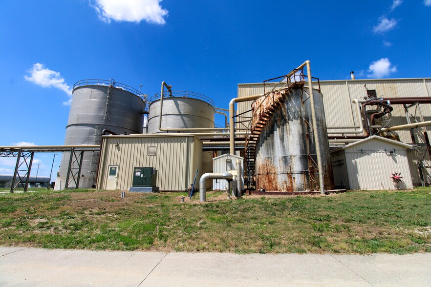 More Photos Of 6059 159th St, Galva Food Processing For Sale