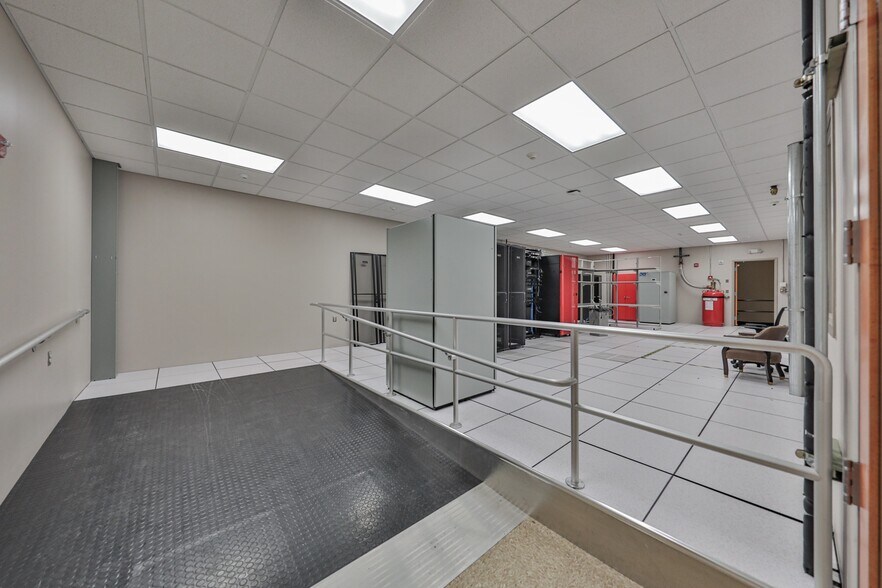 More Photos Of 2299 Brodhead Rd, Bethlehem Office For Sale