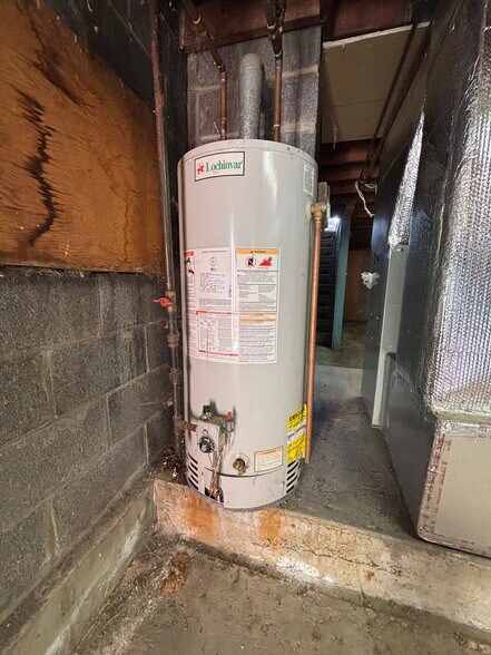 More Photos Of 82 Railroad St, Great Barrington Flex For Sale