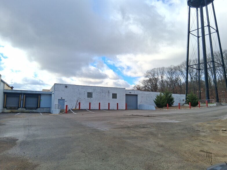 More Photos Of 800 S Morrison Ave, Collinsville Warehouse For Sale