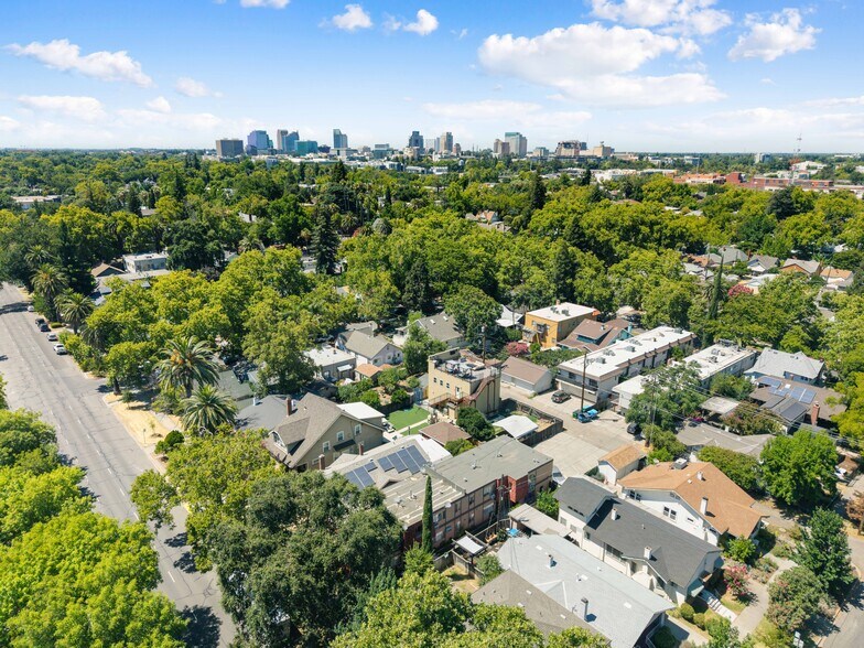 More Photos Of 2323 W St, Sacramento Apartments For Sale