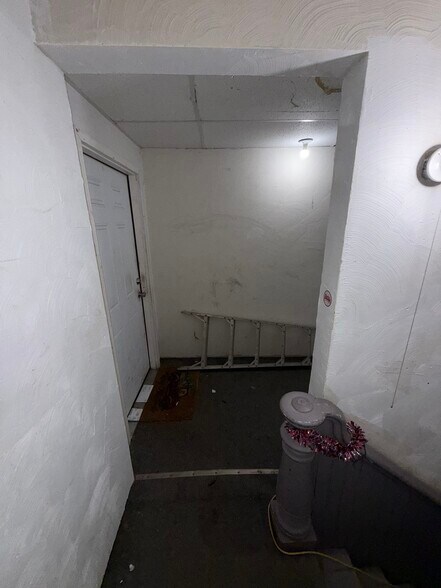 More Photos Of 361-369 Broad St, Waverly Apartments For Sale