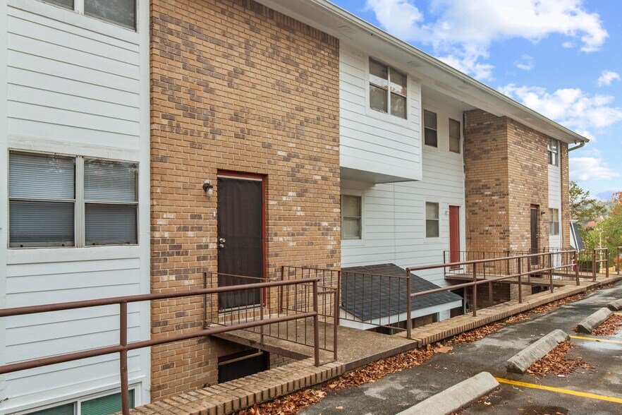 More Photos Of 3700 Cherryton Dr, Chattanooga Apartments For Sale